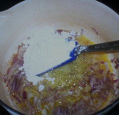 macaroni-cheese-adding-flour.jpg